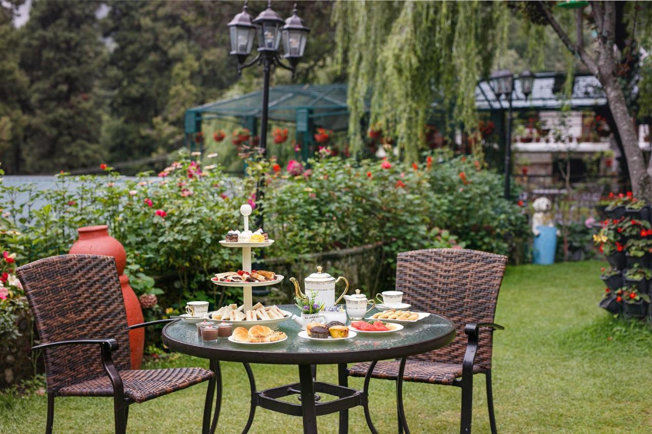 Shervani Hilltop Resort Nainital Exteriér fotografie