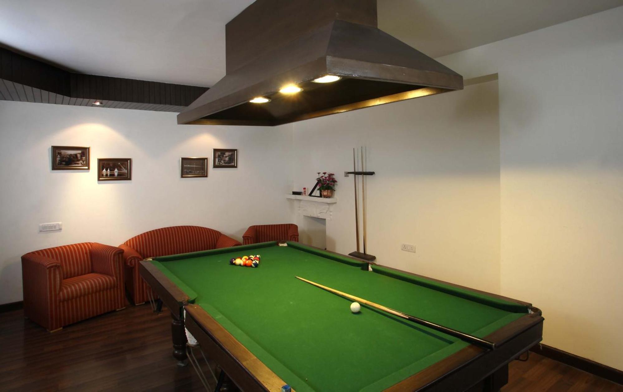 Shervani Hilltop Resort Nainital Exteriér fotografie